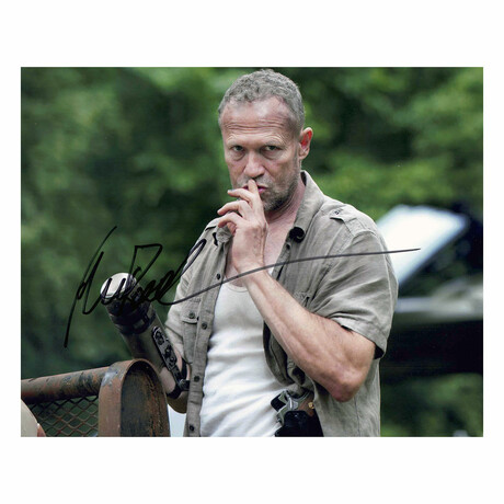 Michael Rooker // The Walking Dead - Merle Dixon // Signed 8x10
