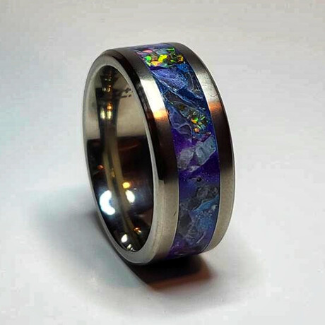 Titanium Ring // Opal, Sodalite, Amethyst, UV Glow // 4mm Width (5)