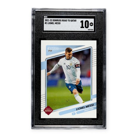 Lionel Messi // 2021-22 Donruss Road To Qatar // SGC 10 Gem Mint