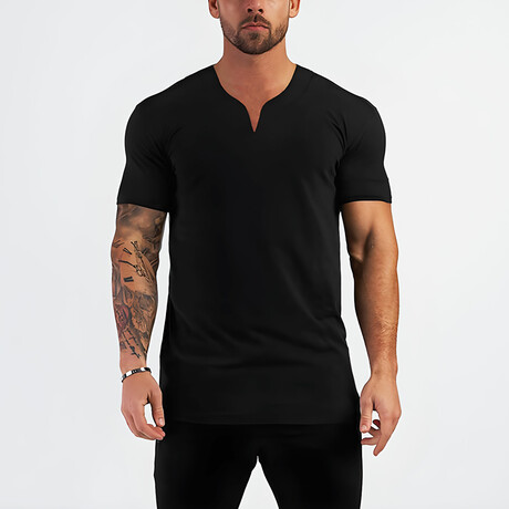 Split Neck Short Sleeve T-Shirt // Black (XS)