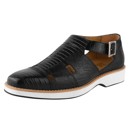 Adam //  Buckled Fisherman Sandal // Black (US: 7)