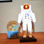Adam & Friends Home Decor Moon-Man Sculpture | 1-Piece | Red, White & Blue