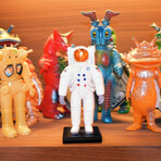 Adam & Friends Home Decor Moon-Man Sculpture | 1-Piece | Red, White & Blue