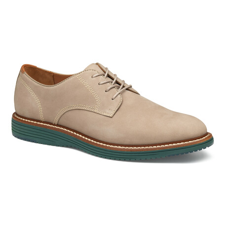 Nubuck Upton Plain Toe Derbys // Taupe (8)
