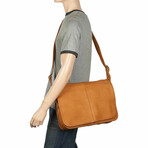Constancio Large East West Messenger - Vaquetta Leather (Tan)
