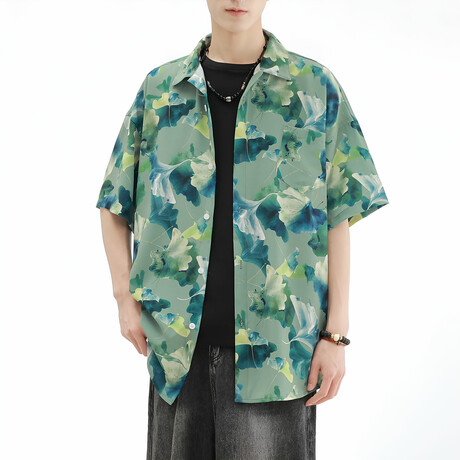 Flower Pattern Short-Sleeve Oversized Button-Up Shirt // Green (XS)