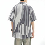 Geometric Pattern Short-Sleeve Overzised Button-Up Shirt // Gray (L)