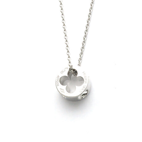 Louis Vuitton // 18k White Gold Empreinte Pendant Necklace I // 15.74" // Store Display
