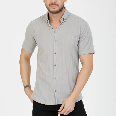 Solid Button-Down (Black Buttons) Short Sleeve Shirt // Gray (XS)