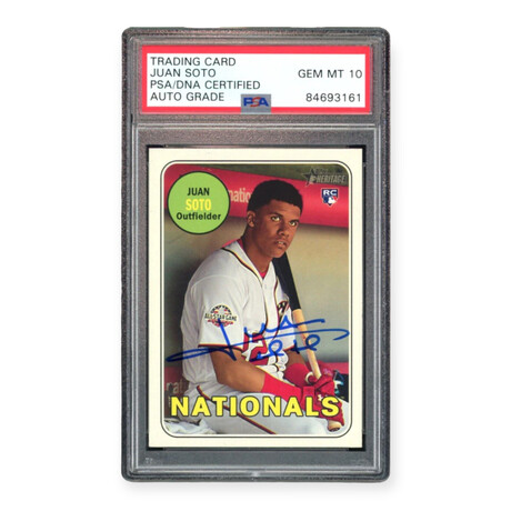 Juan Soto // 2018 Topps Heritage Autographed // RC // PSA 10 Auto Grade