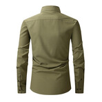Solid Front Pocket Long Sleeve Button-Up Shirt // Dark Green (S)