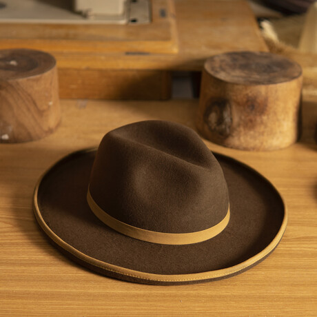 Crooner // Brown (S)