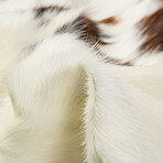 Natural Kobe Cowhide Rug // 5' X 7' (Brown & White)