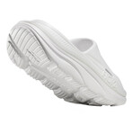 HOKA // Unisex // Ora 3 Recovery Slide // (Men's 6 / Women's 8)
