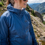 Helly Hansen // Women's // Rapide Lifaloft Air Jacket // Deep Steel (XS)