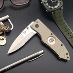 3.5" Snap Folding Knife // Flatline Khaki Grip // Black Combo Blade