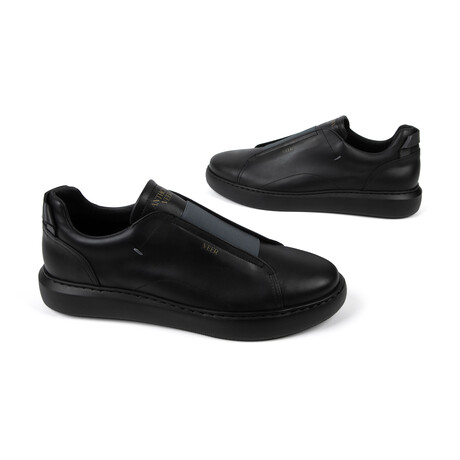 Lucas Laceless Leather Sneaker // Black (UK: 7)