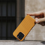 Herring Leather Magnetic Case // iPhone 16 Pro (Caramel)