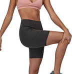 Women's // Maipo 8in Short // Black (XS)