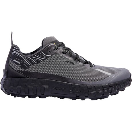Norda // Women's // 001 G+ Spike Shoe // Black (7)