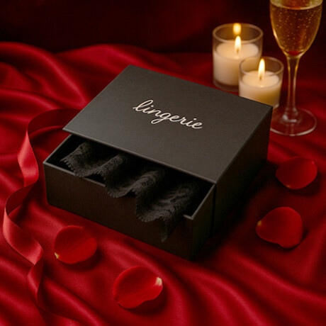 The Tease Box (S)