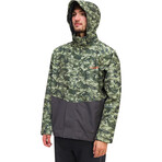 Grundens // Men's // Downrigger Gore-Tex Jacket // Refraction Camo Green + Anchor (S)
