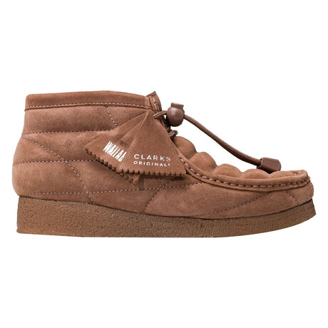 Clarks // Women's // Wallabee Boot // Dusty Pink (6)