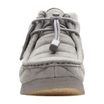 Clarks // Women's // Wallabee Boot // Gray (6.5)