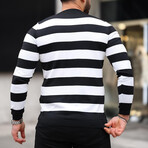 Crewneck Striped Knit Pullover // Black (XL)