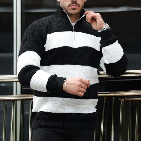 Quarter-Zip Knit Striped Pullover // Black (M)