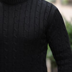 Crewneck Cable Knit Pullover // Black (XL)