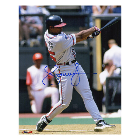 Andruw Jones // Atlanta Braves // Signed Swinging Action 8x10 Photo