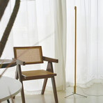 Vertical Solid Wood Floor Lamp // Natural (Single Lighting Color Setting)