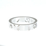 Gucci // 18k White Gold Icon Ring // Ring Size: 6.5 // Store Display