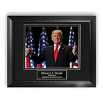 Donald Trump // Unsigned Photograph + Framed // Thumbs Up