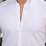 Solid Long-Sleeve Button-Up Shirt // White (M)