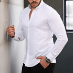 Solid Long-Sleeve Button-Up Shirt // White (M)