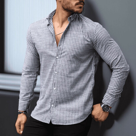 Striped Long-Sleeve Button-Up Shirt // Black (S)