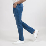 Medium Wash Slim Fit Jeans - Flex // Indigo (28/30)
