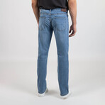 Light Wash Straight Fit Jeans - Ultra // Indigo (28/30)
