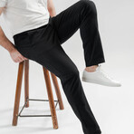 Black UltraFlex Slim Chino // Black (30/30)