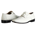 Blacktown // Brogue Oxfords // White (US: 8.5)