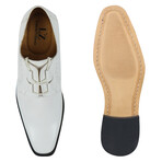 Blacktown // Brogue Oxfords // White (US: 8.5)