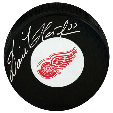 Dominik Hasek // Detroit Red Wings // Signed Medium Hockey Puck