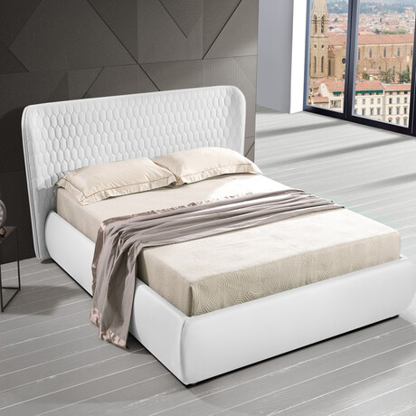 Agoura Queen Storage Bed // White