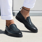 28's Venetian Leather Low Top Loafers // Navy (US: 7)