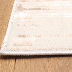 Nova Ivory Rug // 5'0" x 8'0"