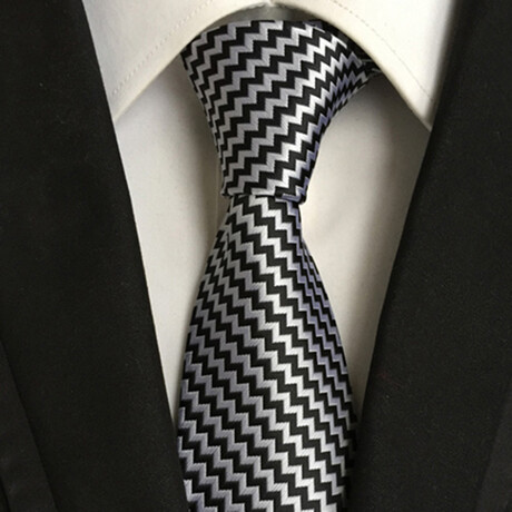 Formal Men’s Necktie // Black & White Zigzag