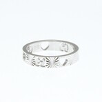 Gucci // 18k White Gold Icon Ring // Ring Size: 7.25 // Store Display