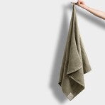 The Full Set // Pistachio